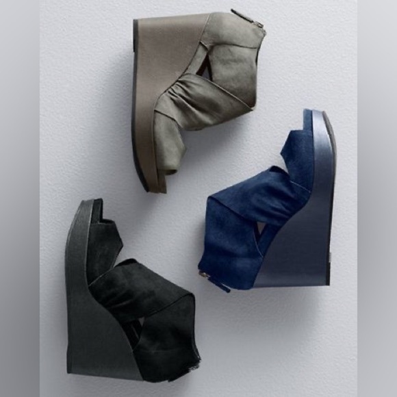 Eileen Fisher Bella Leather Wedge Sandals in Grey Size 9.5 New! - Picture 12 of 13